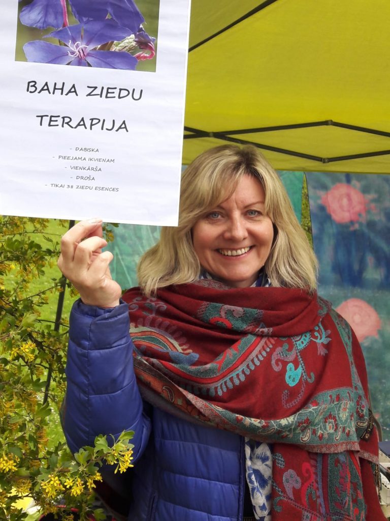 Ginta Gūtmane, astroloģe, mūziķe Ginta Gūtmane, astroloģe, mūziķe